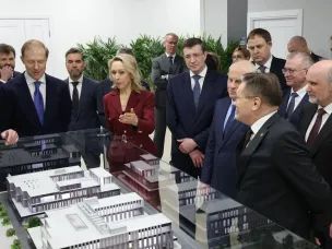 Денис Мантуров и Глеб Никитин посетили Саров с рабочим визитом